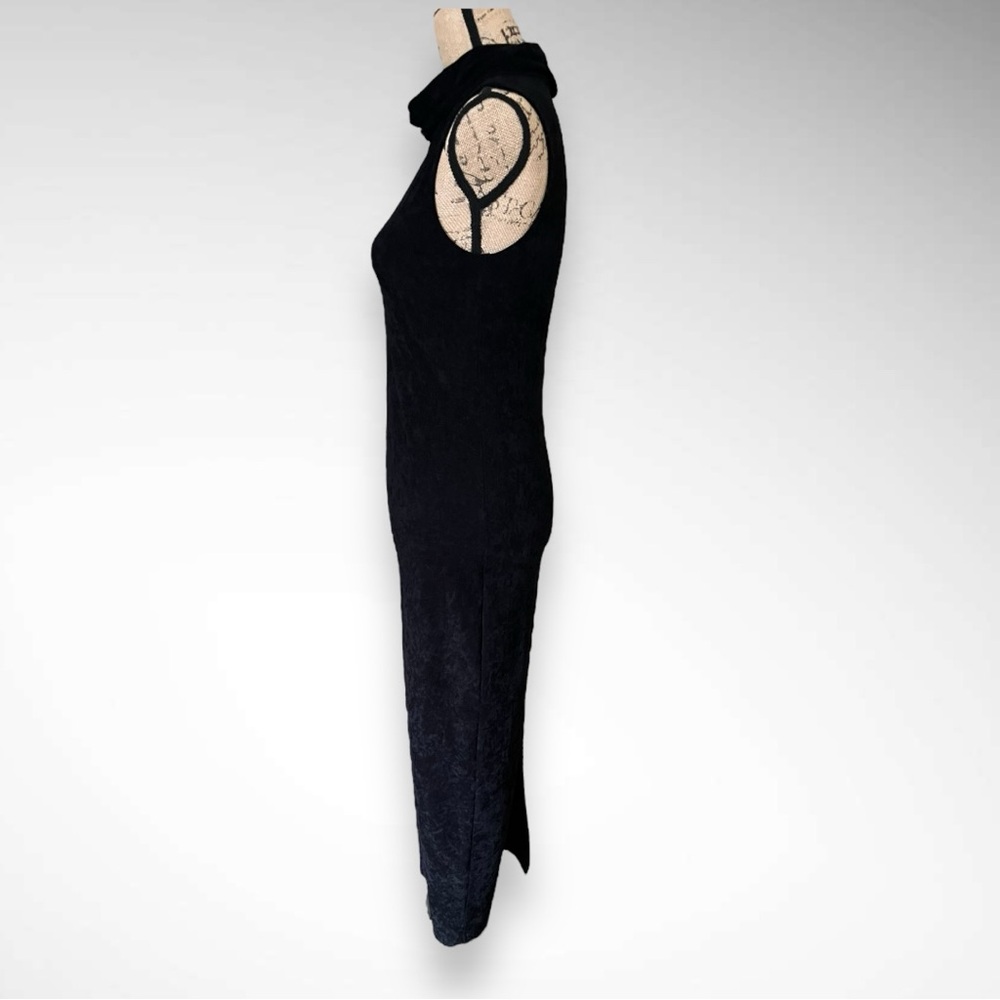 JAMES‎ PERSE Women's Black Stretch Velvet Sleeveless Midi Dress Size 2 | EUC - Picture 5 of 9